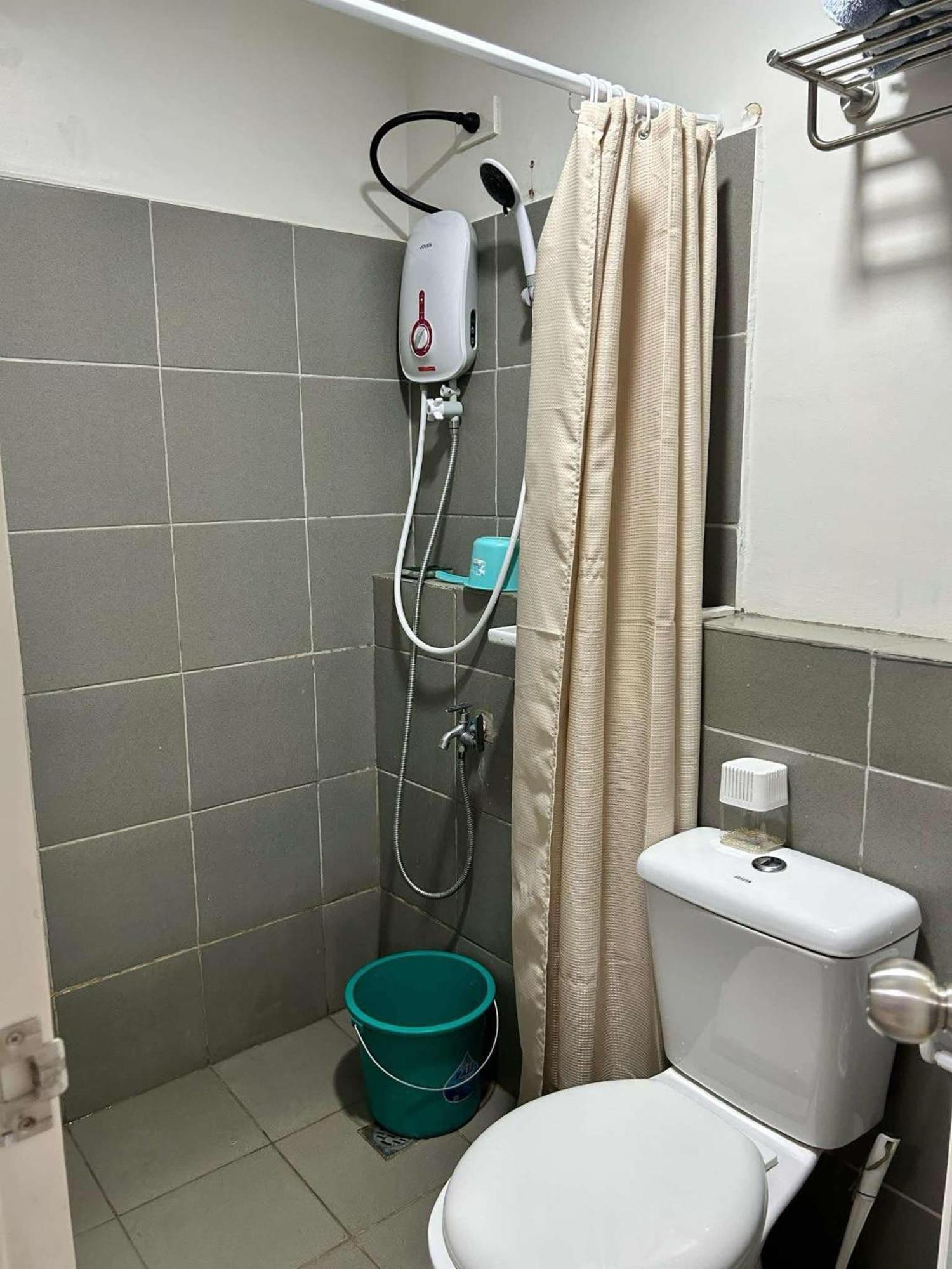 Condo Unit In Camella Manors Bacolod Eksteriør billede